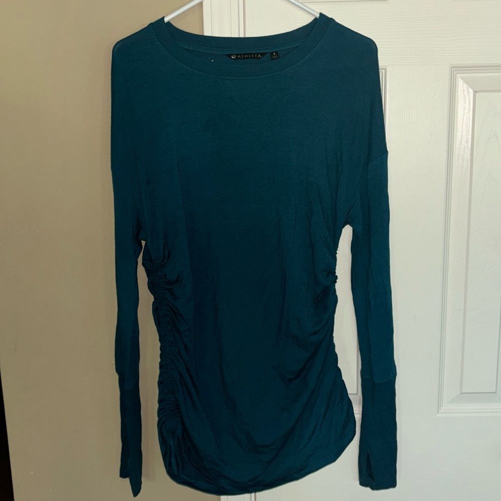 long sleeved short turquoise dress
